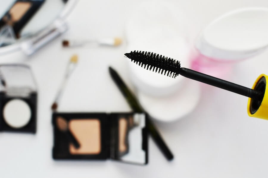 online makeup courses items